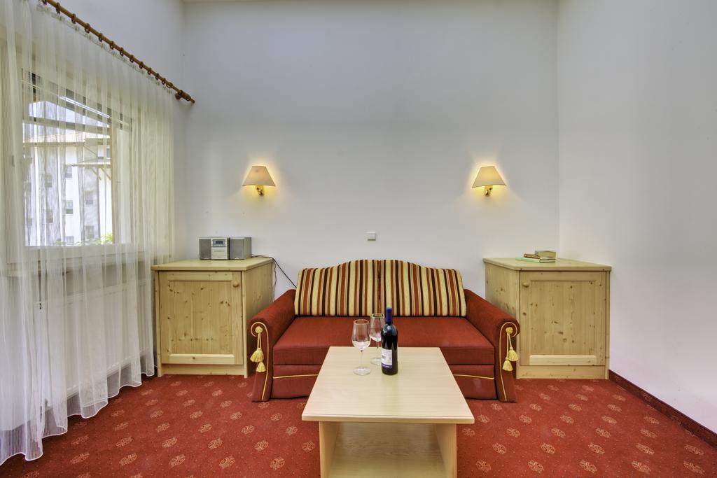 Parkhotel Plauserhof Room photo